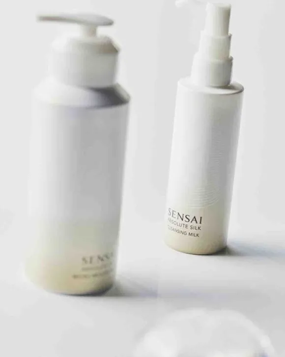 Absolute Silk Cleansing Milk