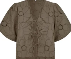 Avrille Blouse