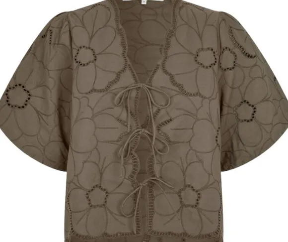 Avrille Blouse