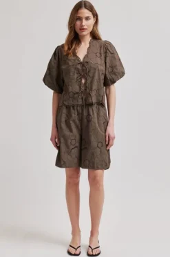 Avrille Blouse