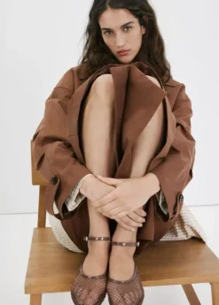 Ballet flats with mesh bracelet