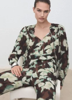 Chiffon blouse with bow neckline