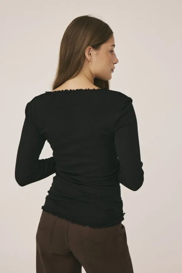 Cilla 14 Langærmede striktrøje med bølgende kant - 100% Merino uld