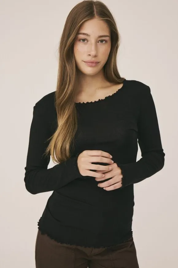 Cilla 14 Langærmede striktrøje med bølgende kant - 100% Merino uld
