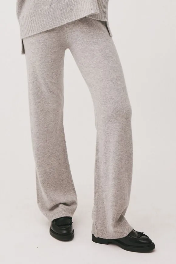 Classic 8 - 100% Cashmere