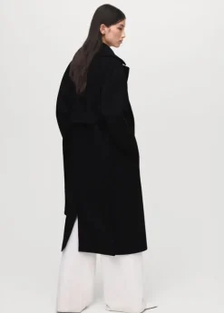 COAT. -- TRAVIATA