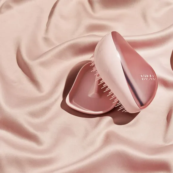 COMPACT STYLER POWDER PUFF