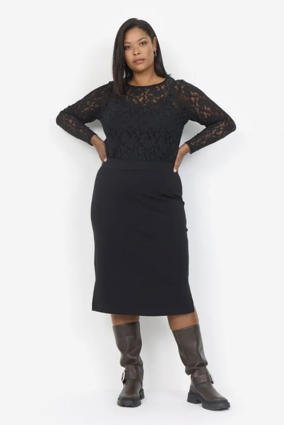 Curvy WA-GRAZIA 2 T-shirt Sort
