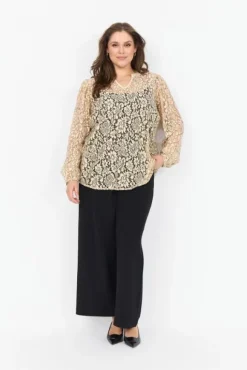 Curvy WA-KILA 1 Bluse Sand