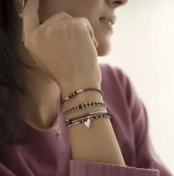Decent Garnet Bracelet SC
