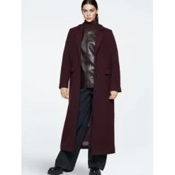 Eloises coat 3703