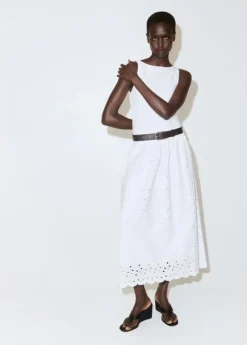 Embroidered lace flared dress