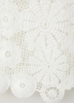Embroidered top with openwork detai