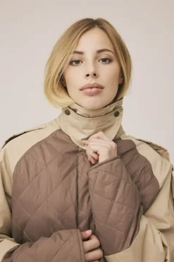Emmy 5 Coated Jacket - GRS
