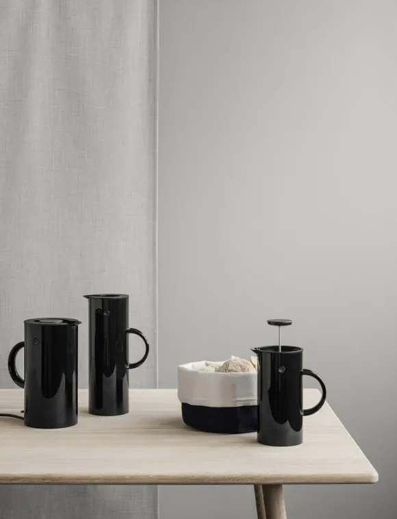 EM77 vattenkokare (EU) 1.5 l. black