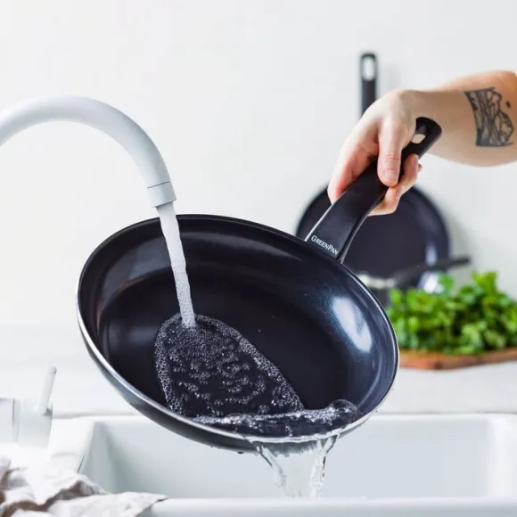 Essence Gryde og pande sæt