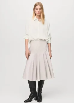 Fluid long-sleeved blouse