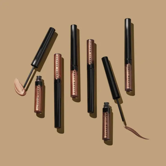 Glitty Lid Shimmer Liquid Liner - Flytande eyeliner