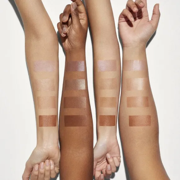 Glowscreen - Sunscreen SPF 30 PA+++ with Hyaluronic Acid + Niacinamide