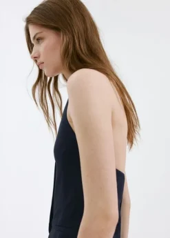 Halter-neck gilet with buttons
