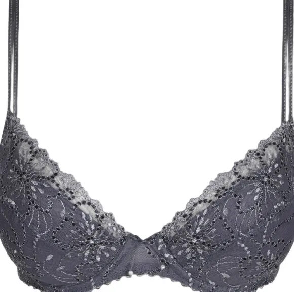 Jane push-up bra removable pads