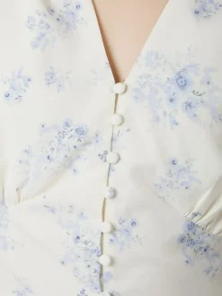 Jasmin Delicate Flower Blouse