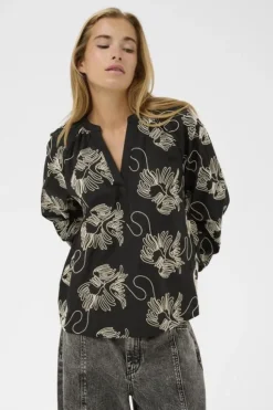 KAvinie Blouse
