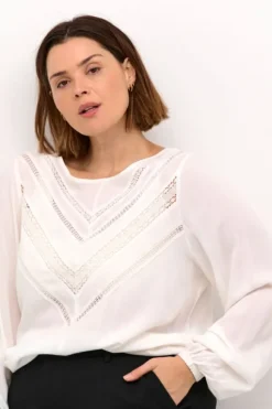 KCelina Blouse
