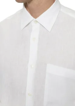 Kent collar, long sleeves, one rect