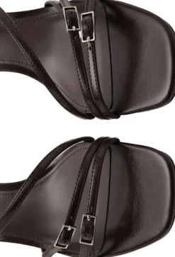 Kitten heel sandals with straps