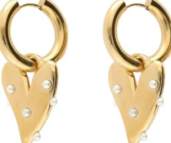 Large hoop earrings with heart & pearls