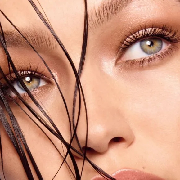 Lash Sensational Body Waterproof Mascara