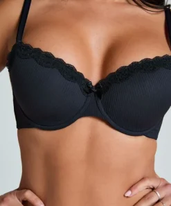 Lola Padded Underwired Bra