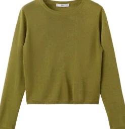 Long-sleeve knitted sweater