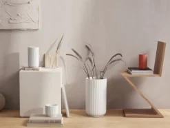 Lyngby Vase H15. 5 cm rød porcelæn