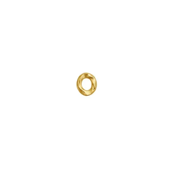 O Alphabet Single Earring