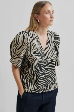 Pranni Blouse