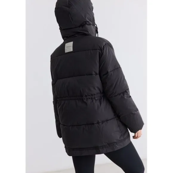 Puffer Jacket SHELTER