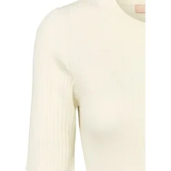 7493RDFFennec knit