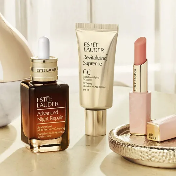 Revitalizing Supreme Tint Release moisturizer SPF 10