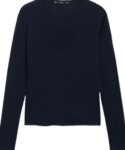 Ribbed long-sleeved t-shirt