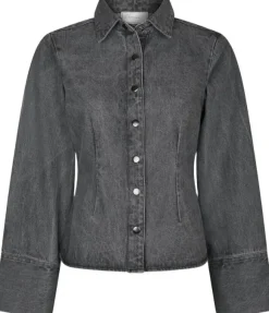 Rosa D Shirt