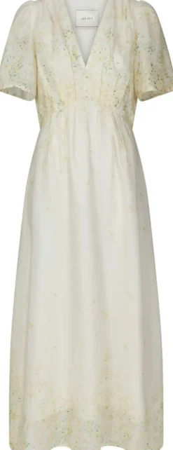 Serna Gardenia Dress