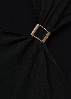 Short-sleeve jumper with metallic d