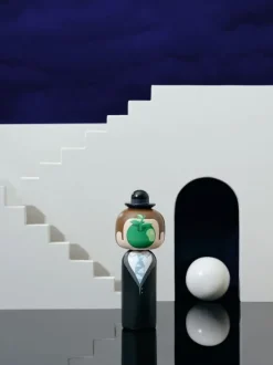 Sketch.inc. - Kokeshi |René Magritte, 16,8 cm 1:1
