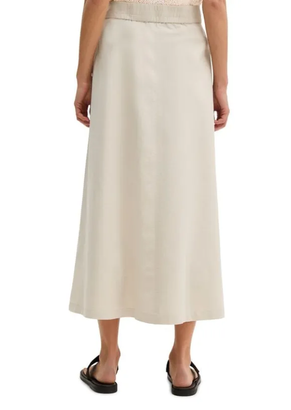 Skirt, casual A-line style, midi le