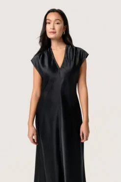 SLLiva Midi Dress