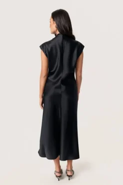 SLLiva Midi Dress