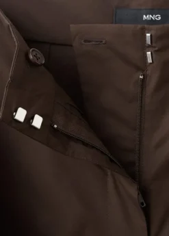 Straight-leg trousers with detachab