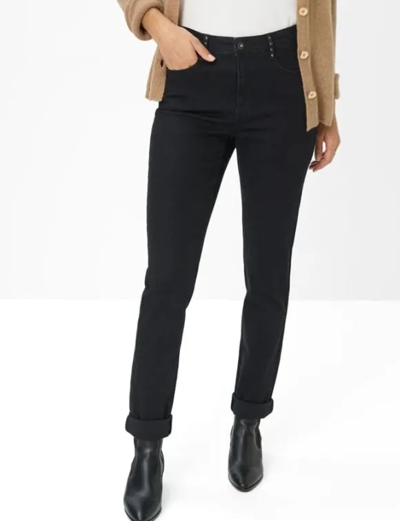 STYLE. CAROLA